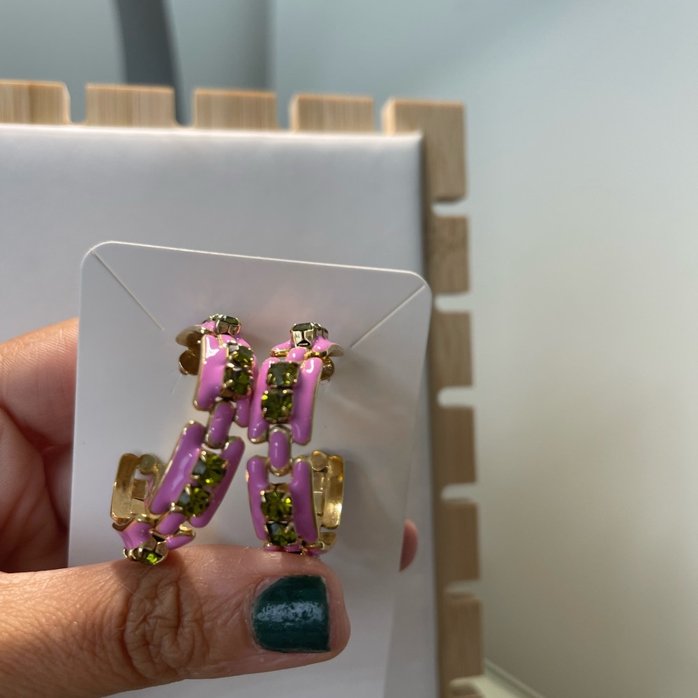 TOVA Hoops in pink - Picture 3 of 5
